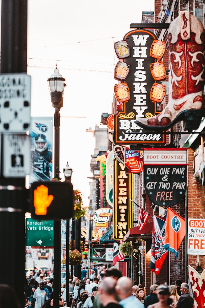 Nashville - Broadway Street skyline